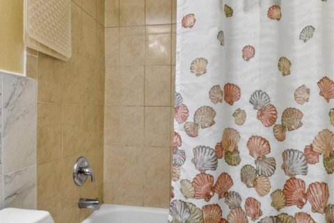 Купить кондоминиум в Бойнтон-Бич, Флорида 4 комнаты, 60.01м2, № 2085646 - фото 28