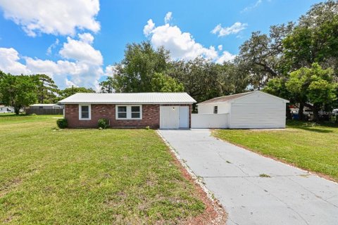 House in Zephyrhills, Florida 5 bedrooms, 122.63 sq.m. № 1916057 - photo 29