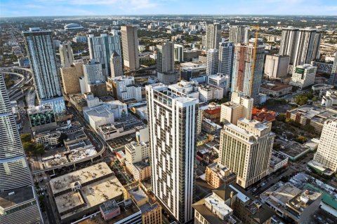 Copropriété à louer à Miami, Floride: 1 chambre, 52.4 m2 № 2352080 - photo 20