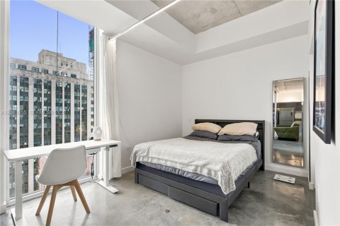Copropriété à louer à Miami, Floride: 1 chambre, 52.4 m2 № 2352080 - photo 13