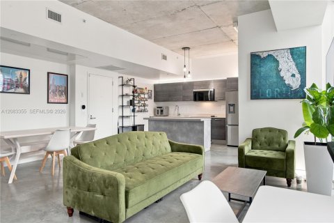 Copropriété à louer à Miami, Floride: 1 chambre, 52.4 m2 № 2352080 - photo 11