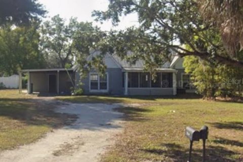 Immobilier commercial à Tampa, Floride 3 chambres, 160.26 m2 № 2367507