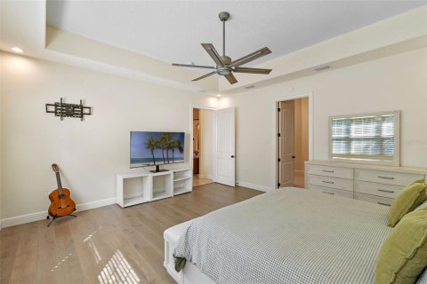 Villa ou maison à vendre à Oviedo, Floride: 5 chambres, 376.07 m2 № 1914689 - photo 18