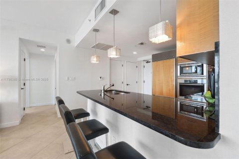 Condominio en venta en Miami Beach, Florida, 2 dormitorios, 96.15 m2 № 1726603 - foto 5