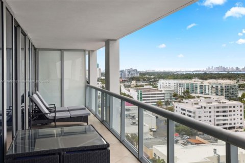 Condominio en venta en Miami Beach, Florida, 2 dormitorios, 96.15 m2 № 1726603 - foto 2