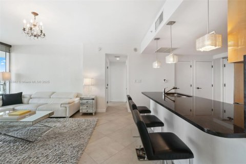 Condominio en venta en Miami Beach, Florida, 2 dormitorios, 96.15 m2 № 1726603 - foto 7