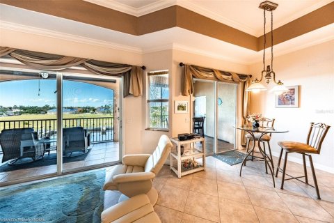 Copropriété à louer à Punta Gorda, Floride: 3 chambres, 173.91 m2 № 291310 - photo 14