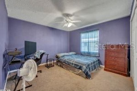 Villa ou maison à vendre à Deltona, Floride: 3 chambres, 173.26 m2 № 1885638 - photo 4