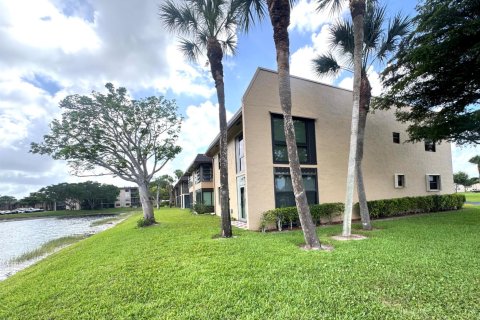 Condo in West Palm Beach, Florida, 2 bedrooms  № 2176220 - photo 30