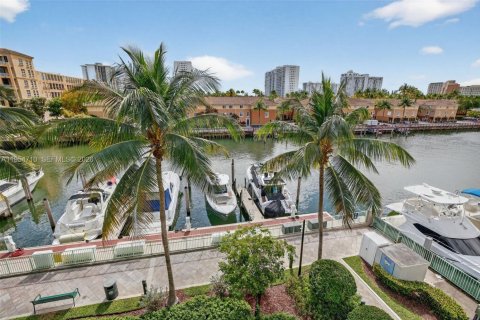 Купить кондоминиум в Авентура, Флорида 2 спальни, 144.18м2, № 2009940 - фото 30