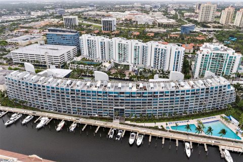 Condo in Aventura, Florida, 2 bedrooms  № 2009940