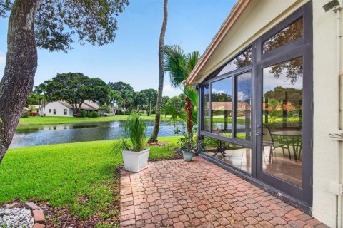 Villa ou maison à vendre à Boynton Beach, Floride: 3 chambres, 195.47 m2 № 2388483 - photo 29