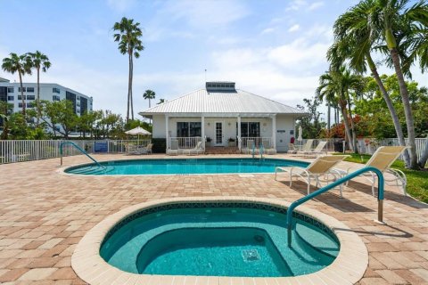 Copropriété à vendre à Sarasota, Floride: 3 chambres, 204.38 m2 № 1593603 - photo 30
