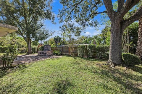 Villa ou maison à vendre à Temple Terrace, Floride: 3 chambres, 162.39 m2 № 2401209 - photo 21