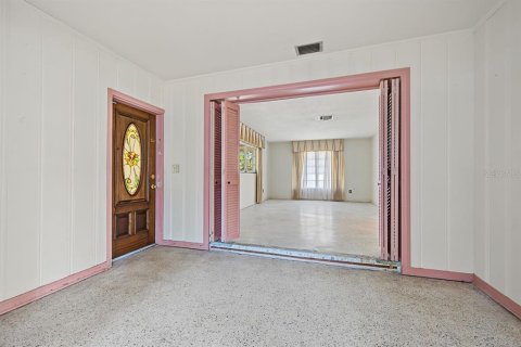 Villa ou maison à vendre à Temple Terrace, Floride: 3 chambres, 162.39 m2 № 2401209 - photo 15