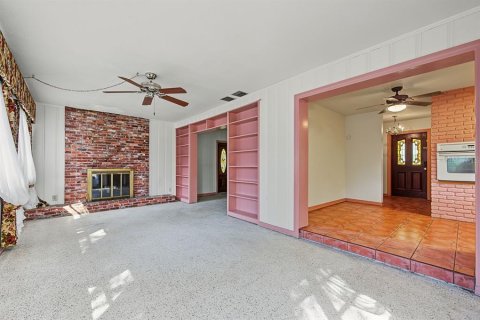 Villa ou maison à vendre à Temple Terrace, Floride: 3 chambres, 162.39 m2 № 2401209 - photo 11