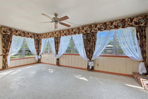 Villa ou maison à vendre à Temple Terrace, Floride: 3 chambres, 162.39 m2 № 2401209 - photo 10
