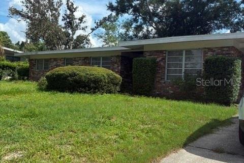 Villa ou maison à Temple Terrace, Floride 3 chambres, 162.39 m2 № 2401209
