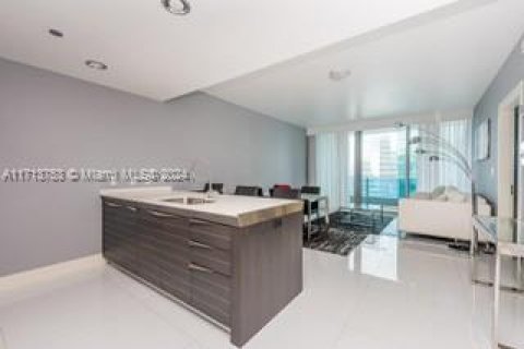 Купить кондоминиум в Майами, Флорида 1 спальня, 76.37м2, № 1985025 - фото 10