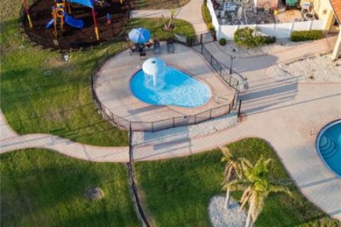 Adosado en venta en Kissimmee, Florida, 2 dormitorios, 134.24 m2 № 2214744 - foto 17