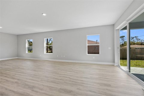 Casa en venta en Port Charlotte, Florida, 4 dormitorios, 184.88 m2 № 1428881 - foto 18