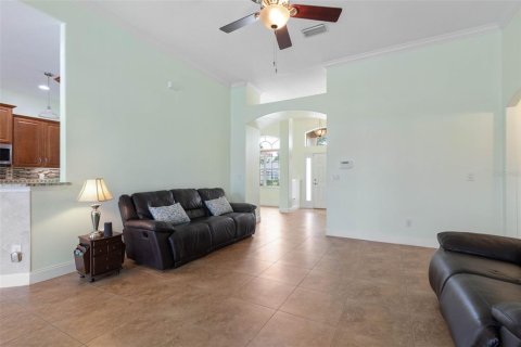 Touwnhouse à vendre à Palm Coast, Floride: 3 chambres, 188.87 m2 № 2139912 - photo 11