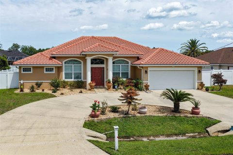 Touwnhouse à vendre à Palm Coast, Floride: 3 chambres, 188.87 m2 № 2139912 - photo 2