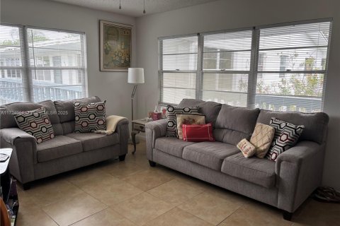 Condominio en venta en Deerfield Beach, Florida, 1 dormitorio, 65.03 m2 № 1861553 - foto 6