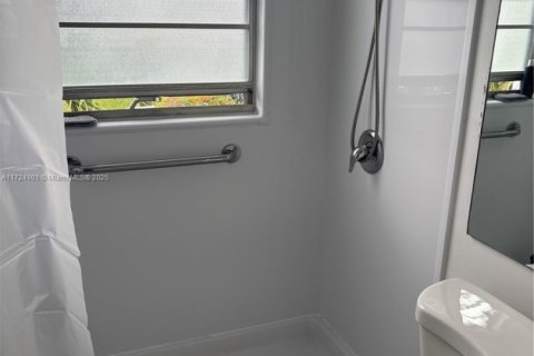 Condominio en venta en Deerfield Beach, Florida, 1 dormitorio, 65.03 m2 № 1861553 - foto 14