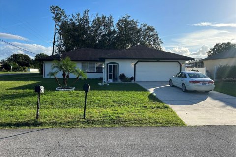 House in Kissimmee, Florida 3 bedrooms, 164.53 sq.m. № 1806768 - photo 1