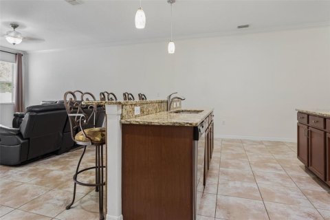 Touwnhouse à vendre à Tampa, Floride: 3 chambres, 214.33 m2 № 2225626 - photo 5