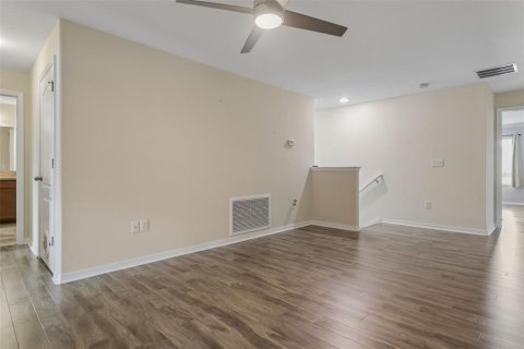 Touwnhouse à vendre à Tampa, Floride: 3 chambres, 214.33 m2 № 2225626 - photo 12