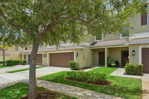 Touwnhouse à vendre à Tampa, Floride: 3 chambres, 214.33 m2 № 2225626 - photo 2