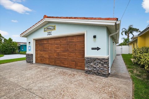 Casa en venta en New Port Richey, Florida, 2 dormitorios, 112.04 m2 № 1836851 - foto 29