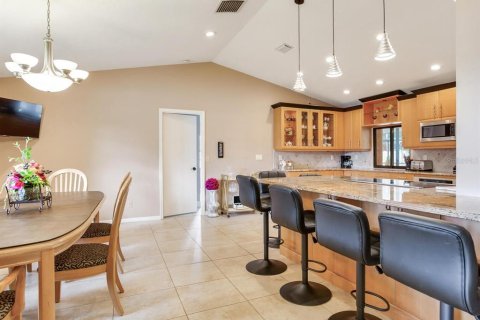 Casa en alquiler en Clearwater, Florida, 3 dormitorios, 193.79 m2 № 1908947 - foto 7