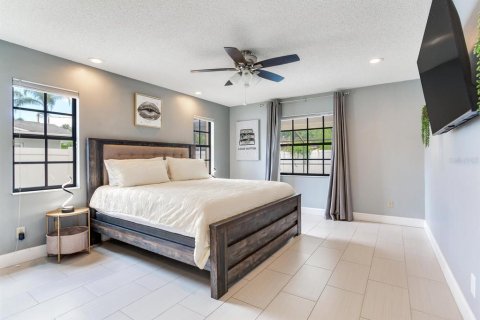 Casa en alquiler en Clearwater, Florida, 3 dormitorios, 193.79 m2 № 1908947 - foto 15