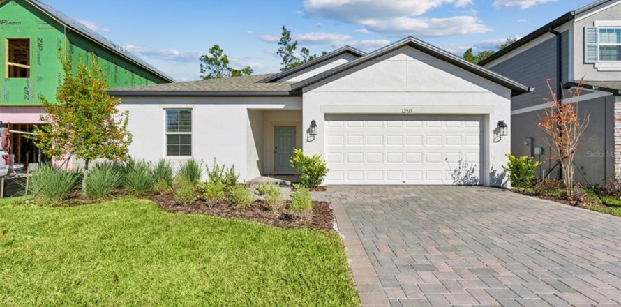 House in Hudson, Florida 3 bedrooms, 161.65 sq.m. № 2355041