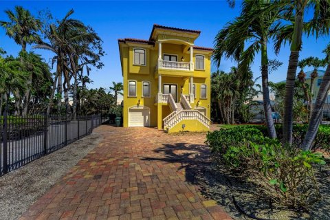 Casa en venta en Nokomis, Florida, 4 dormitorios, 332.78 m2 № 1636821 - foto 1