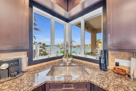 Casa en venta en Nokomis, Florida, 4 dormitorios, 332.78 m2 № 1636821 - foto 24
