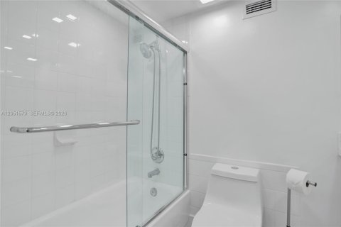 Copropriété à louer à Hollywood, Floride: 44.78 m2 № 2193397 - photo 23