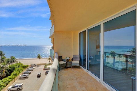 Copropriété à louer à Hollywood, Floride: 44.78 m2 № 2193397 - photo 24