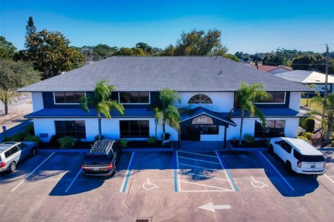 Propiedad comercial en alquiler en Edgewater, Florida, 551.93 m2 № 1538747 - foto 21
