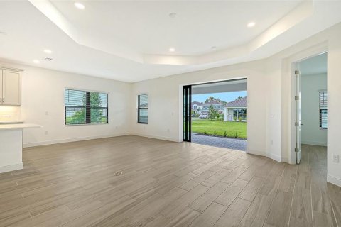 Villa ou maison à vendre à Sarasota, Floride: 3 chambres, 216.65 m2 № 2355772 - photo 8