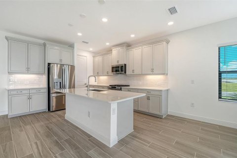 Villa ou maison à vendre à Sarasota, Floride: 3 chambres, 216.65 m2 № 2355772 - photo 12