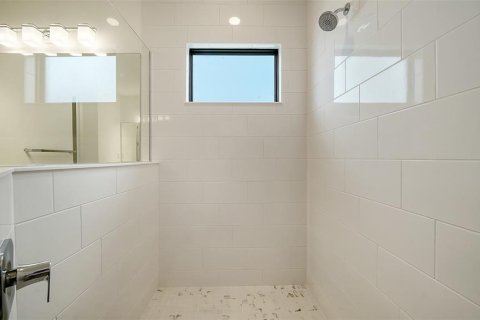 Villa ou maison à vendre à Sarasota, Floride: 3 chambres, 216.65 m2 № 2355772 - photo 23
