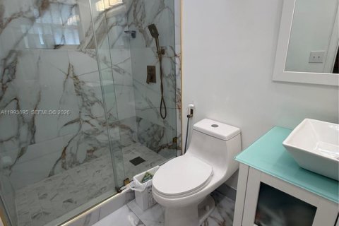 Villa ou maison à vendre à Miami Gardens, Floride: 3 chambres, 130.43 m2 № 2063727 - photo 23