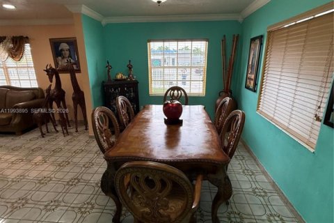 Villa ou maison à vendre à Miami Gardens, Floride: 3 chambres, 130.43 m2 № 2063727 - photo 17