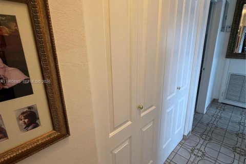 Villa ou maison à vendre à Miami Gardens, Floride: 3 chambres, 130.43 m2 № 2063727 - photo 29