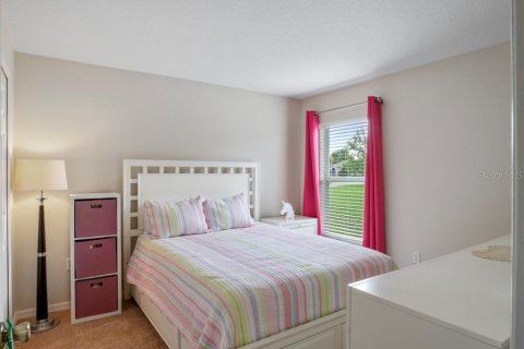 Villa ou maison à vendre à Deltona, Floride: 4 chambres, 159.79 m2 № 2389130 - photo 12
