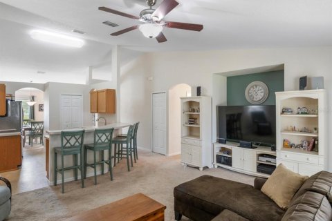 Villa ou maison à vendre à Deltona, Floride: 4 chambres, 159.79 m2 № 2389130 - photo 17